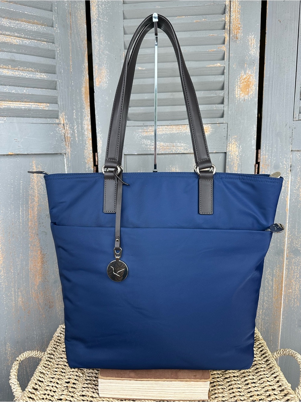 Lo & Sons The T.T. Nylon Travel Business Carryall Tote Shoulder Bag Navy NWOT